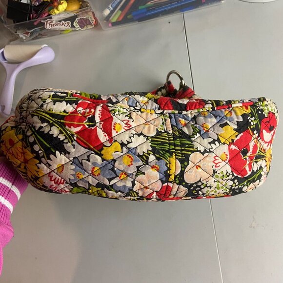 Vera Bradley Poppy Fields Reversible Floral Tote magnetic Purse Shoulder Bag - Picture 4 of 10